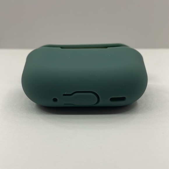 Silicone Protective Case for AirPods Pro 2 with hand strap , AHASTYLE - Picture 8 of 13